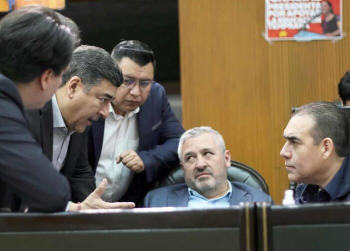 El PRIAN enfrenta serias dificultades para aprobar el presupuesto 2026 debido a la falta de propuestas claras.