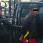 Un joven fue arrestado en Monterrey por presuntos tocamientos a una mujer, generando inquietud sobre la seguridad en la ciudad.