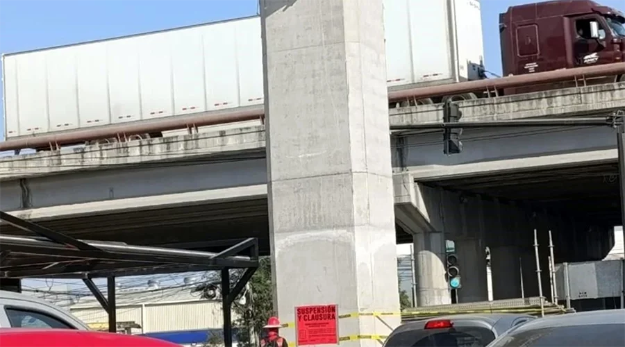 La suspensión de una columna en San Nicolás provoca controversia y cuestionamientos sobre el futuro de la Línea 6 del Metro.