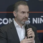 El político Adrián de la Garza denuncia amenazas y reafirma su compromiso con el Estado de Derecho en Monterrey.