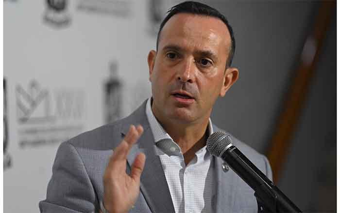 Carlos de la Fuente presagia la aprobación del presupuesto estatal de Nuevo León la próxima semana, generando expectativas sobre su impacto.