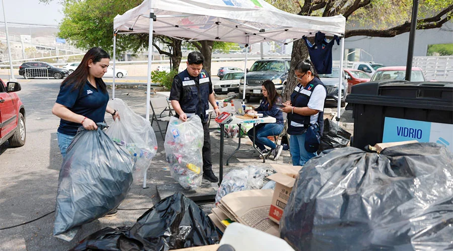 Más de 200 automovilistas se sumaron a la cuarta jornada de reciclaje en San Pedro, impulsando la cultura de la sostenibilidad.