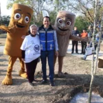 La campaña Arboleando 2026 busca transformar 80 colonias de San Nicolás mediante la reforestación con especies locales.