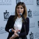 La legisladora Claudia Caballero destaca la importancia de vacunar a la población para combatir el sarampión.
