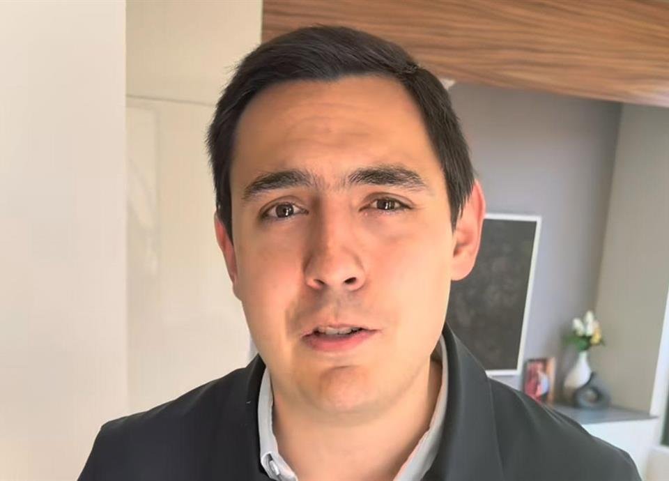 Descubre cómo el municipio de Apodaca impulsa el desarrollo académico con su nueva convocatoria de becas de posgrado.