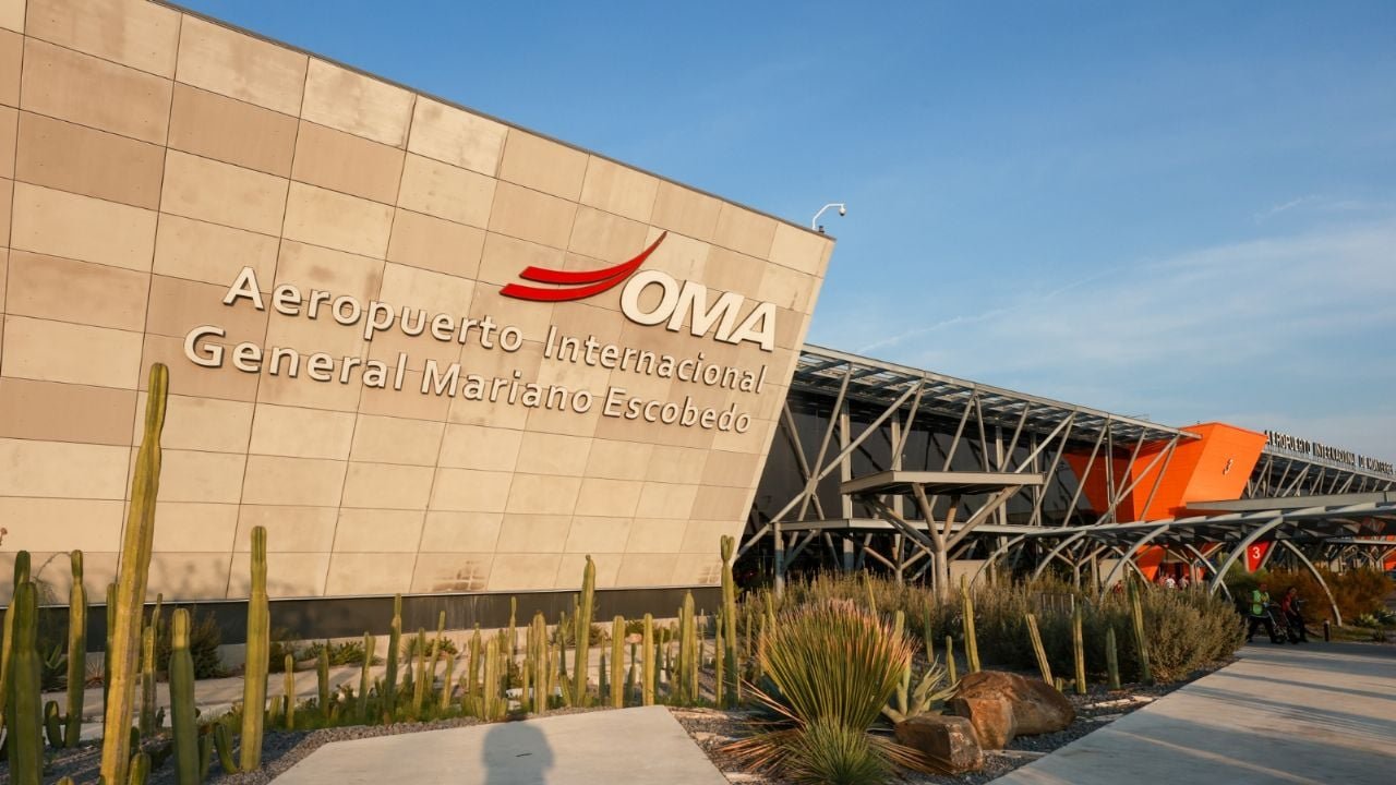 El TUA en Monterrey permanecerá con tarifas actuales durante dos meses, antes del aumento anunciado. Descubre los detalles.