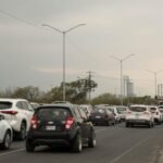 Las obras en la Línea 4 del Metro afectan gravemente la movilidad en Constitución, causando congestionamiento vehicular significativo.