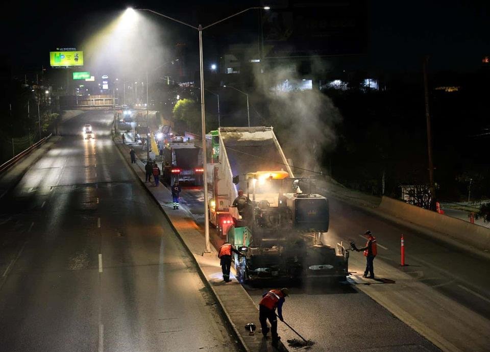 La modernización de la Avenida Chapultepec en Guadalupe busca mejorar la infraestructura vial ante el creciente tráfico en la zona.