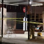Un ataque armado en Juárez resulta fatal para un hombre afuera de una tienda de abarrotes. Conoce los detalles.