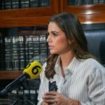 La presidenta de la Comisión de Presupuesto, Lorena de la Garza, confirma que el presupuesto no se discutirá esta semana.