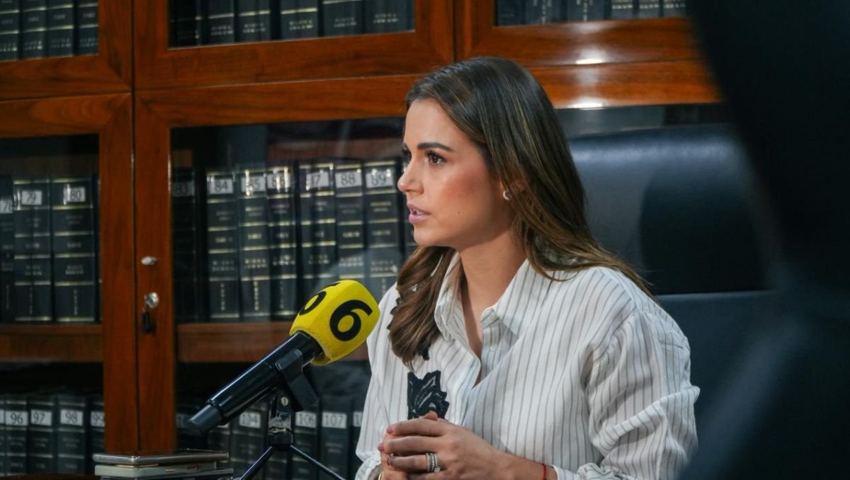 La presidenta de la Comisión de Presupuesto, Lorena de la Garza, confirma que el presupuesto no se discutirá esta semana.