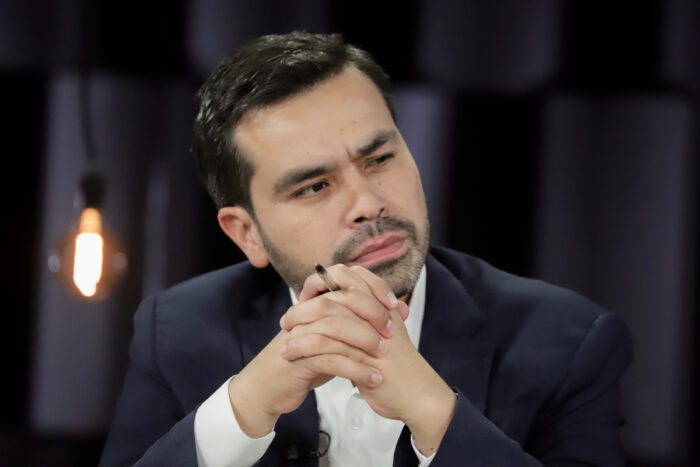 La influencia de los alcaldes en la aprobación del presupuesto fiscal para 2026 es clave según Jorge Máynez.