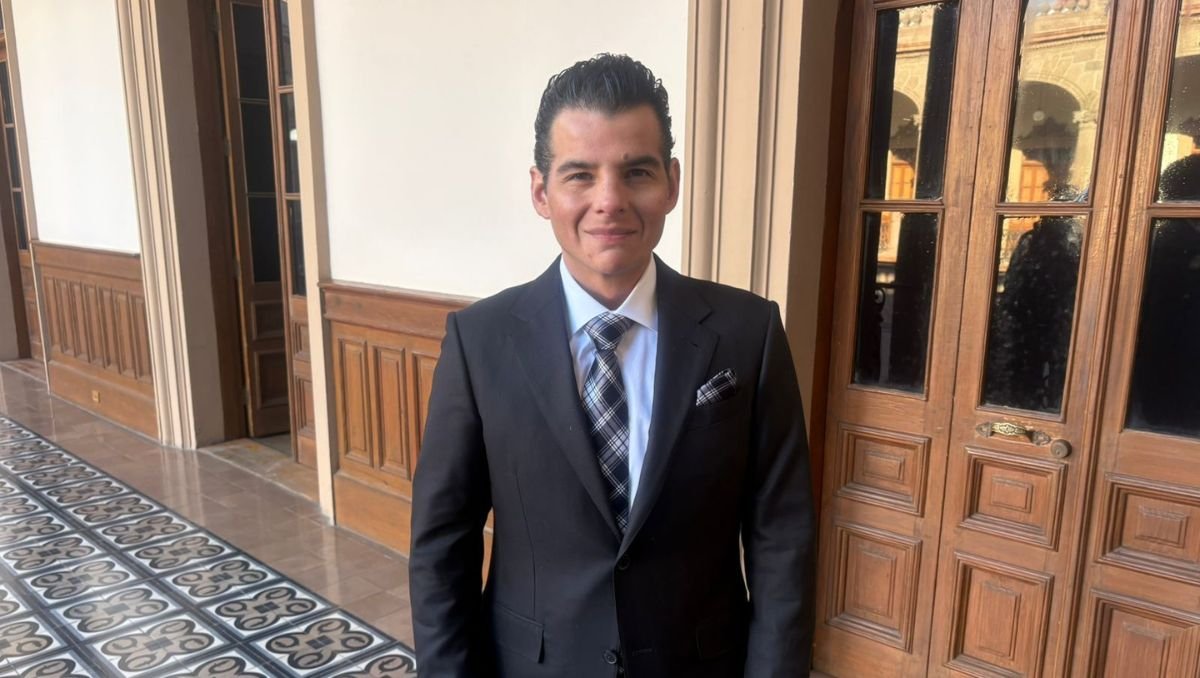 El secretario general de Gobierno de Nuevo León, Miguel Ángel Flores, promete evitar distracciones en temas de presupuesto para 2026.