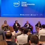 La inteligencia artificial se presenta como un factor determinante en la competitividad de los nuevos emprendimientos en la actualidad.