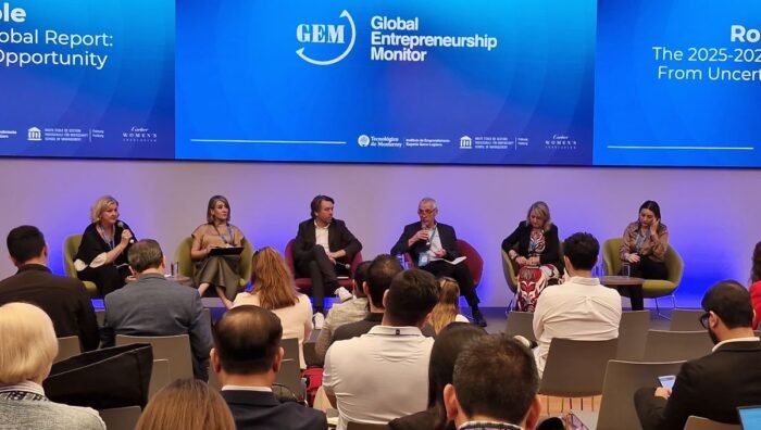 La inteligencia artificial se presenta como un factor determinante en la competitividad de los nuevos emprendimientos en la actualidad.