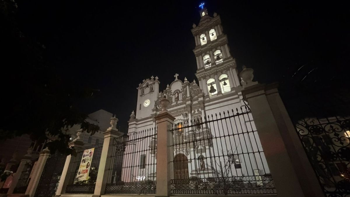 Descubre cómo las iglesias de Nuevo León celebran el inicio de la Cuaresma con la imposición de cenizas. Fe y tradición se unen en esta ceremonia.