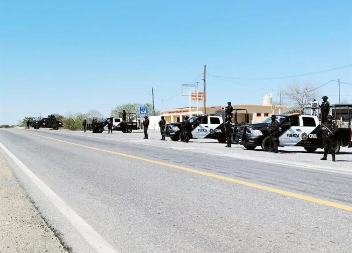 Las autoridades de Nuevo León intensifican la seguridad en las carreteras para garantizar la protección de los viajeros.