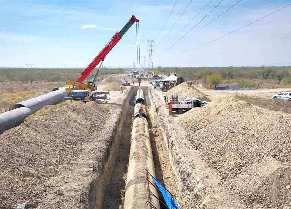 Inician los trabajos de reparación del Cuchillo I, con Eduardo Ortegón Williamson marcando el comienzo de la restauración.