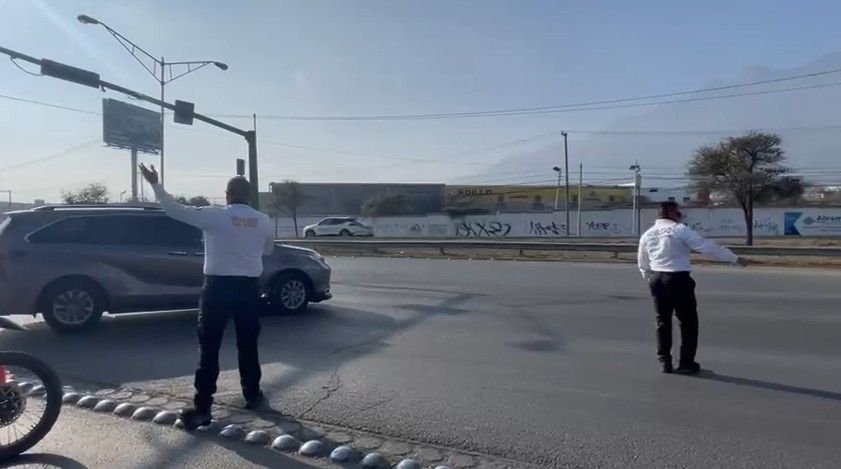 Un nuevo retorno a 1300 metros del anterior agiliza el tráfico en Santa Catarina y optimiza la llegada al Mercado.