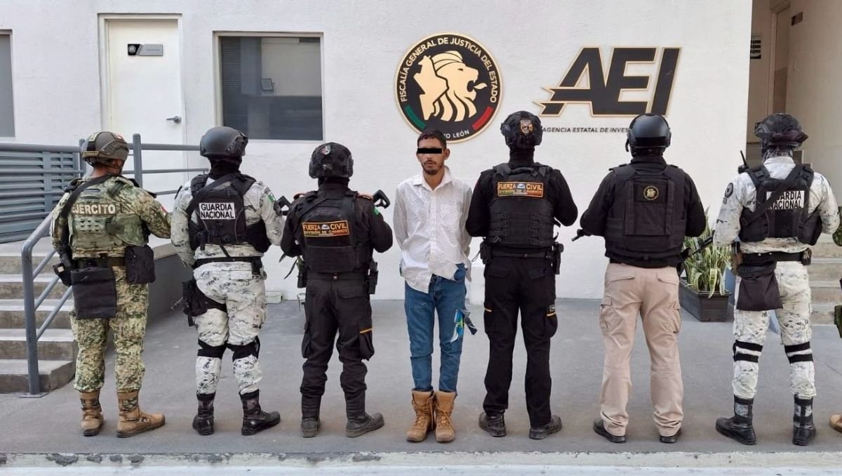 Un hombre fue detenido en Vallecillo, NL, tras el robo de un tractocamión y la privación de libertad de su chofer.