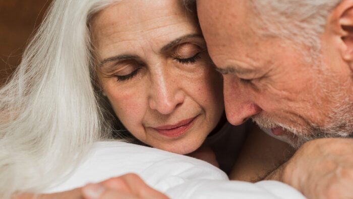Menopausia: Cómo mantener vivo el placer sexual durante esta etapa