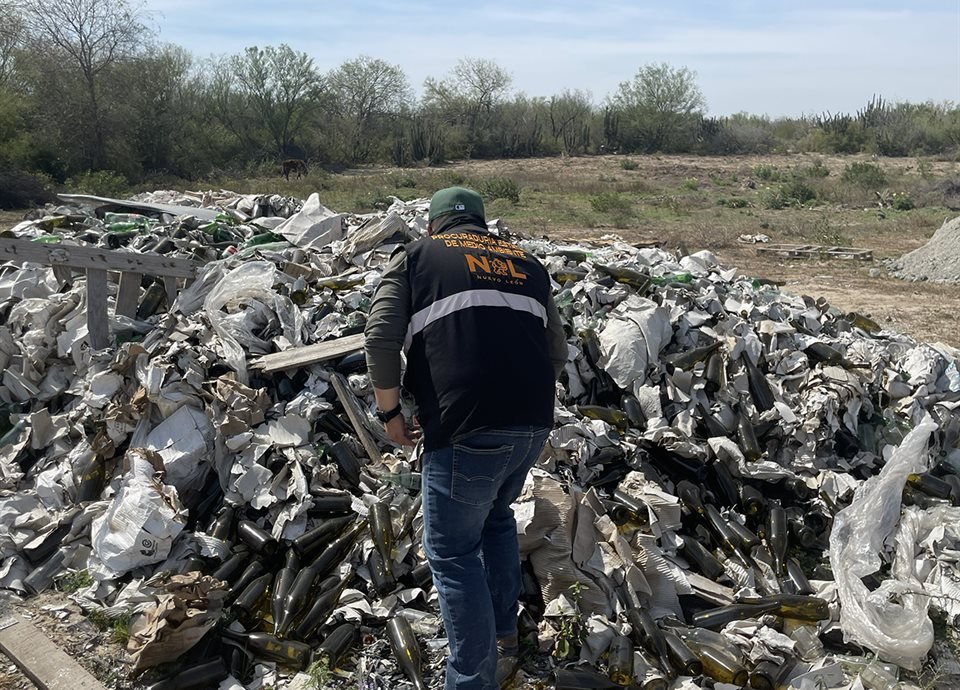 La reciente clausura de un tiradero clandestino en Los Ramones destaca la importancia de la conservación ambiental en la región.
