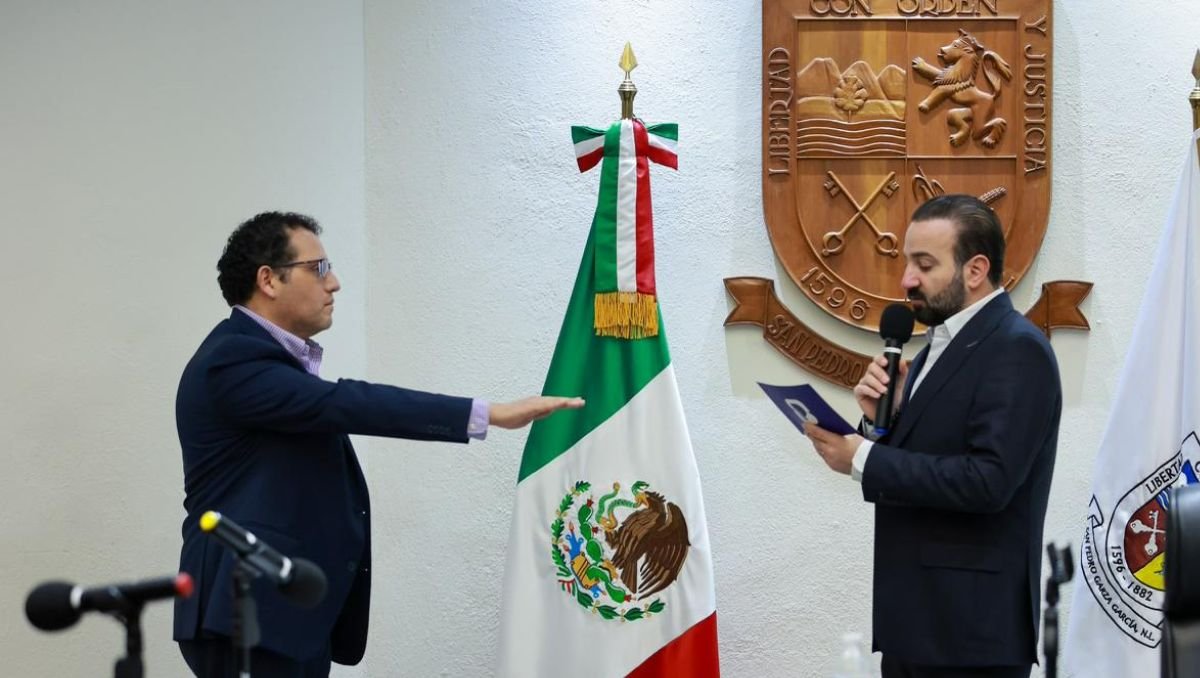 Miguel Guadalupe Martín Castillo y José Raymundo Galán González asumen nuevos cargos en San Pedro Garza García, fortaleciendo la gestión urbana.
