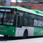 El Congreso de Nuevo León demanda la capacitación de operadores de transporte urbano ante preocupantes accidentes recientes.