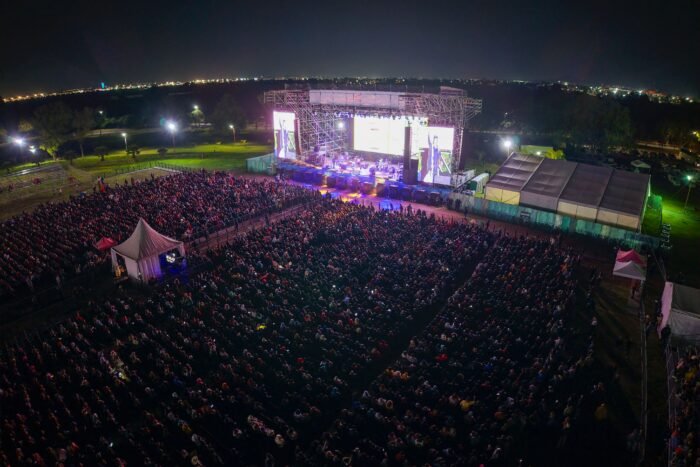 Los festivales por la paz en Tecámac y Tijuana reunieron a más de 260 mil personas en una celebración cultural.