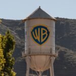La reciente retirada de Netflix de las negociaciones por Warner abre la puerta a Paramount como posible comprador.