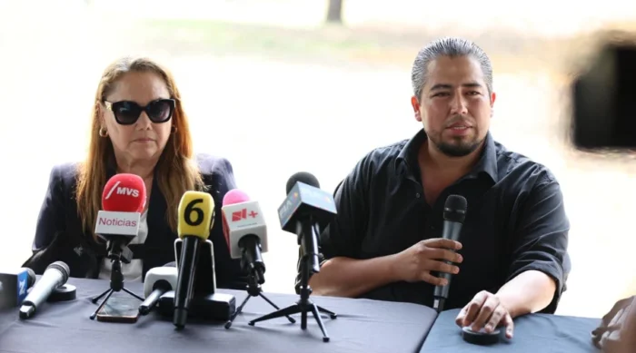 El abogado de Karina N destaca la falta de pruebas en el caso que enfrenta la exfuncionaria y denuncia irregularidades.