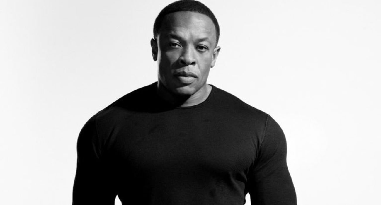 El icónico productor Dr. Dre entra en la lista de multimillonarios de Forbes, destacando su legado en la música y los negocios.