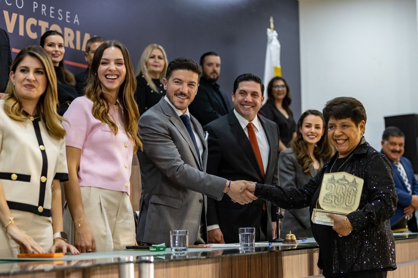 El gobernador Samuel García confirma el inicio de la licitación para el nuevo hospital en Salinas Victoria, una noticia esperada por la comunidad.