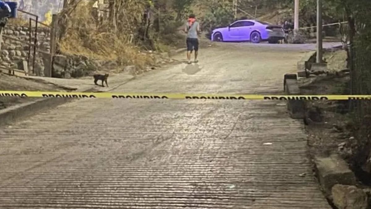 Un trágico suceso ocurre en Montemorelos, NL, donde una mujer asesina a su pareja en presencia de sus hijos.