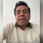 La Santa Cecilia se inspira en la música norteña y explora nuevas sonoridades, fusionando rock y folk en su propuesta.