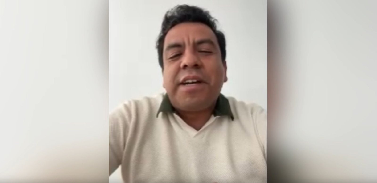 La Santa Cecilia se inspira en la música norteña y explora nuevas sonoridades, fusionando rock y folk en su propuesta.