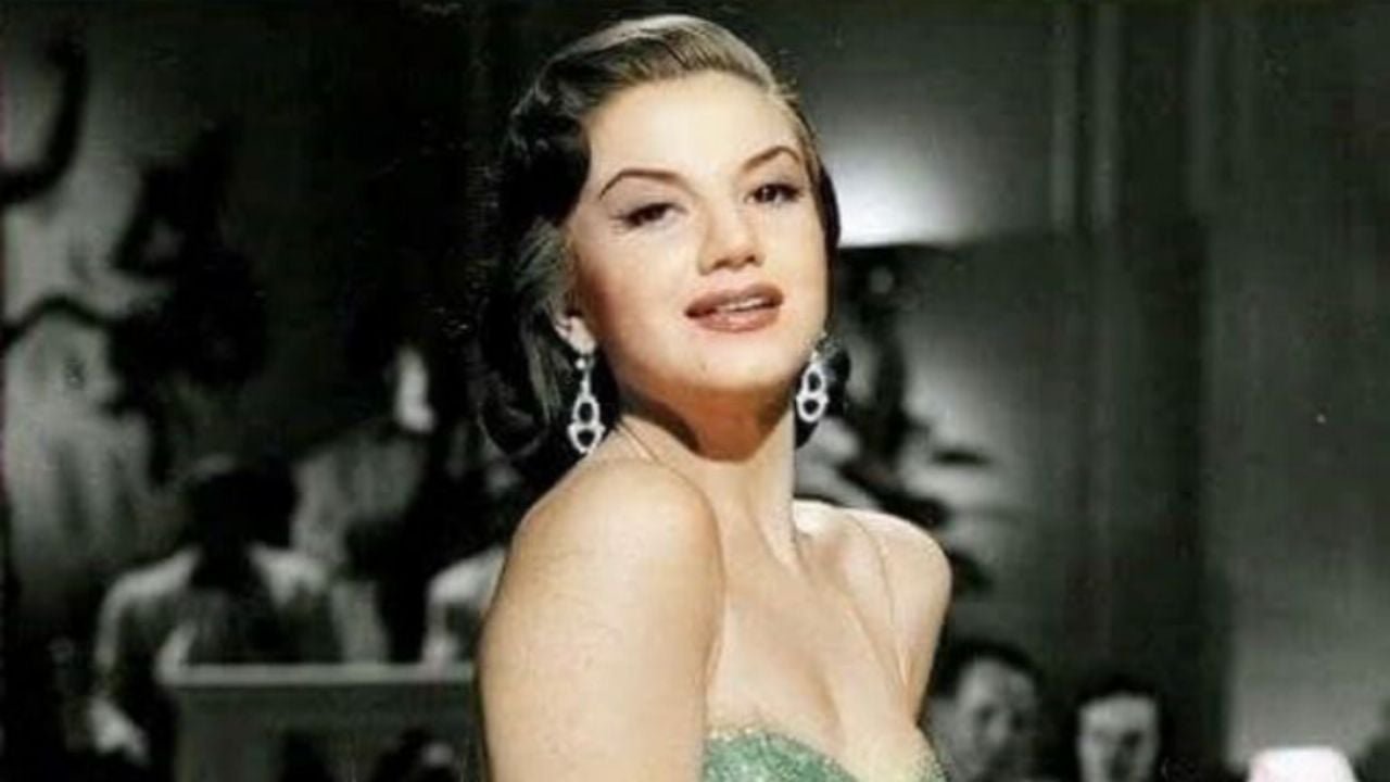 La notable actriz Ana Luisa Peluffo, fundamental en el cine de oro mexicano, ha fallecido a los 96 años de edad.