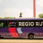 La marcha del 8M en Monterrey provoca cambios en recorridos y horarios del transporte público, incluyendo el Museo MARCO.