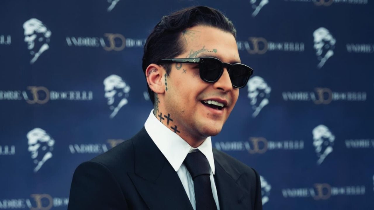 Christian Nodal comparte su desafortunado encuentro junto a Ángela Aguilar y llama a combatir la violencia en México.