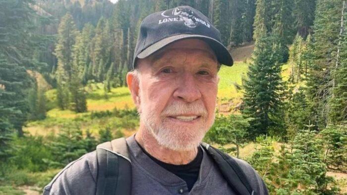 Chuck Norris, icónico actor y artista marcial, ha fallecido a los 86 años rodeado de sus seres queridos.