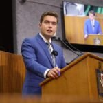 Las servidoras y servidores públicos en México podrán contar con una licencia para cuidar a sus familiares enfermos. Conoce los detalles.