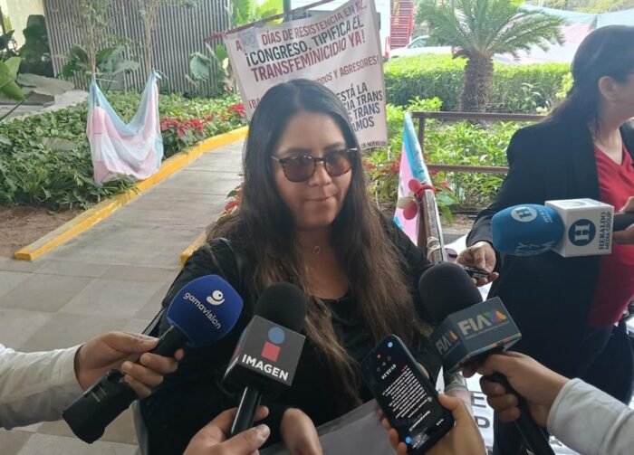 Una mujer afectada por el programa de tandas pide justicia a diputados ante la falta de acción de la Fiscalía Estatal.