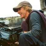 La nueva película de Michael Bay se centrará en el rescate de pilotos estadounidenses en Irán, basado en un libro de Zuckoff.