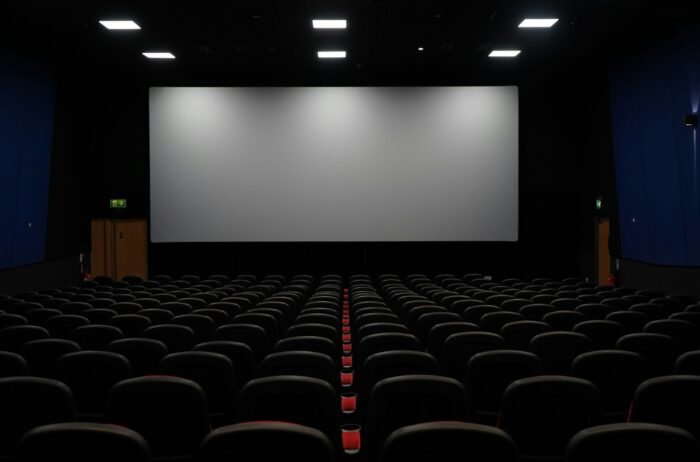 Un reciente estudio revela que más del 23% de los mexicanos evita las salas de cine debido a la inseguridad.