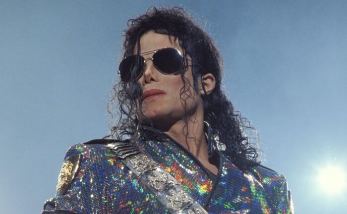 La prestigiosa revista Billboard confirma que Michael Jackson ya no tiene el récord de más números 1.