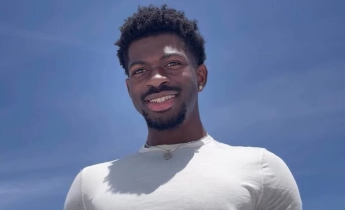 Lil Nas X comparte su experiencia y diagnóstico bipolar tras completar un tratamiento de salud mental. Su recuperación es inspiradora.