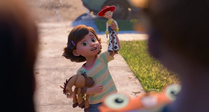 Toy Story 5 inicia su carrera con un sólido ingreso en preestrenos, anticipando un gran suceso para Disney y Pixar.