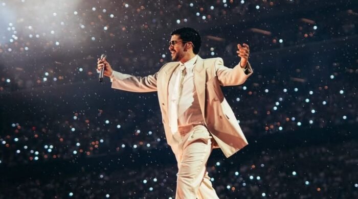 El fenómeno musical Bad Bunny logra un hito histórico superando los mil millones en ingresos por concepto de giras.