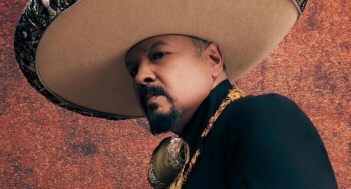 Pepe Aguilar explica por qué su sobrina Majo no estuvo presente en el homenaje a Antonio Aguilar, revelando detalles sobre su relación.