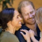 Las nuevas fotos de Lilibet revelan momentos entrañables de la familia Sussex, distantes del ojo público.